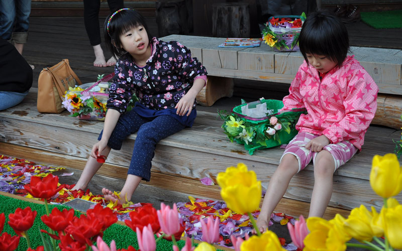 チューリップの花びら足湯（毎週第1・第4日曜日）
